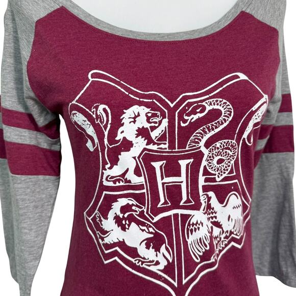 HARRY POTTER Women's Medium Hogwarts Houses Logo Gryffindor‎ Long Sleeve Ringer - Picture 1 of 8